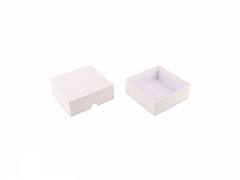 F0562 - Luxe dozen met deksel 12,5 x 12,5 x 4,5 cm WIT