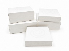446.0003 - Gebaksdozen 21 x 21 x 9 cm Ivoor